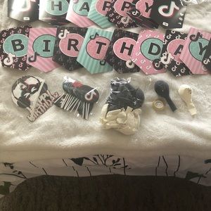 72 PC. TikTok Party Decorstions